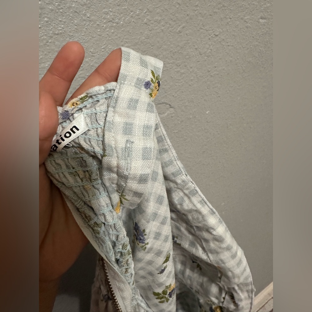 Like new, Reformation Maegan Linen Floral Dress
Wore once for birthday pictures - Picture 10 of 14